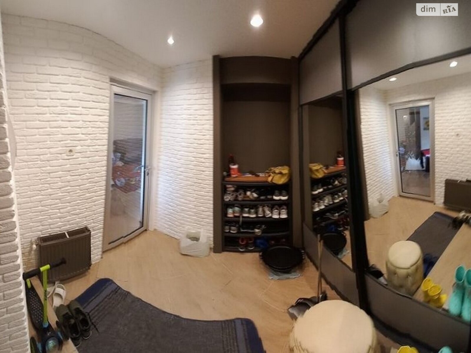 Продаж трикімнатної квартири в Харкові, на вул. Руставелі 35, район Основ’янський фото 1 Продаж трикімнатної квартири в Харкові, на вул. Руставелі 35, район Основ’янський фото 1
