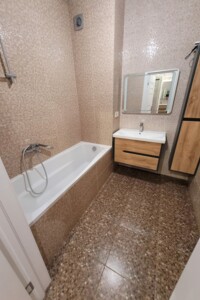 Продажа трехкомнатной квартиры в Харькове, на ул. Заливная 8А, район Основянский фото 2