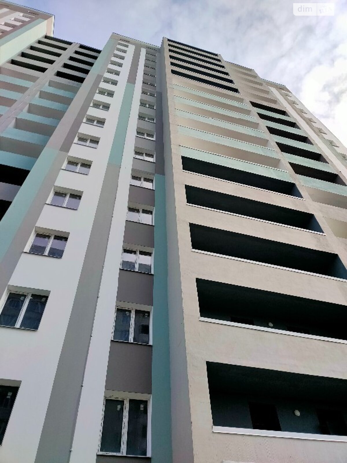 Продажа однокомнатной квартиры в Харькове, на ул. Заливная 12, район Основянский фото 1 Продажа однокомнатной квартиры в Харькове, на ул. Заливная 12, район Основянский фото 1