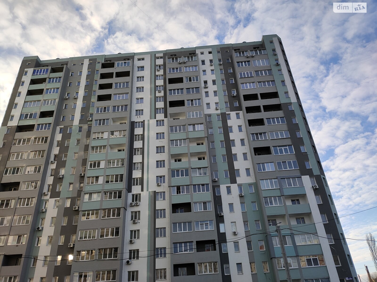 Продажа двухкомнатной квартиры в Харькове, на ул. Заливная 10, район Основянский фото 1 Продажа двухкомнатной квартиры в Харькове, на ул. Заливная 10, район Основянский фото 1