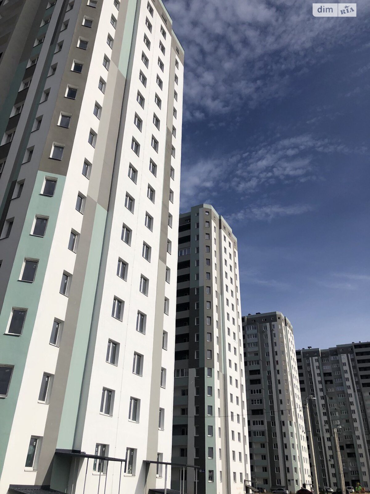 Продажа однокомнатной квартиры в Харькове, на ул. Заливная 10, район Основянский фото 1 Продажа однокомнатной квартиры в Харькове, на ул. Заливная 10, район Основянский фото 1