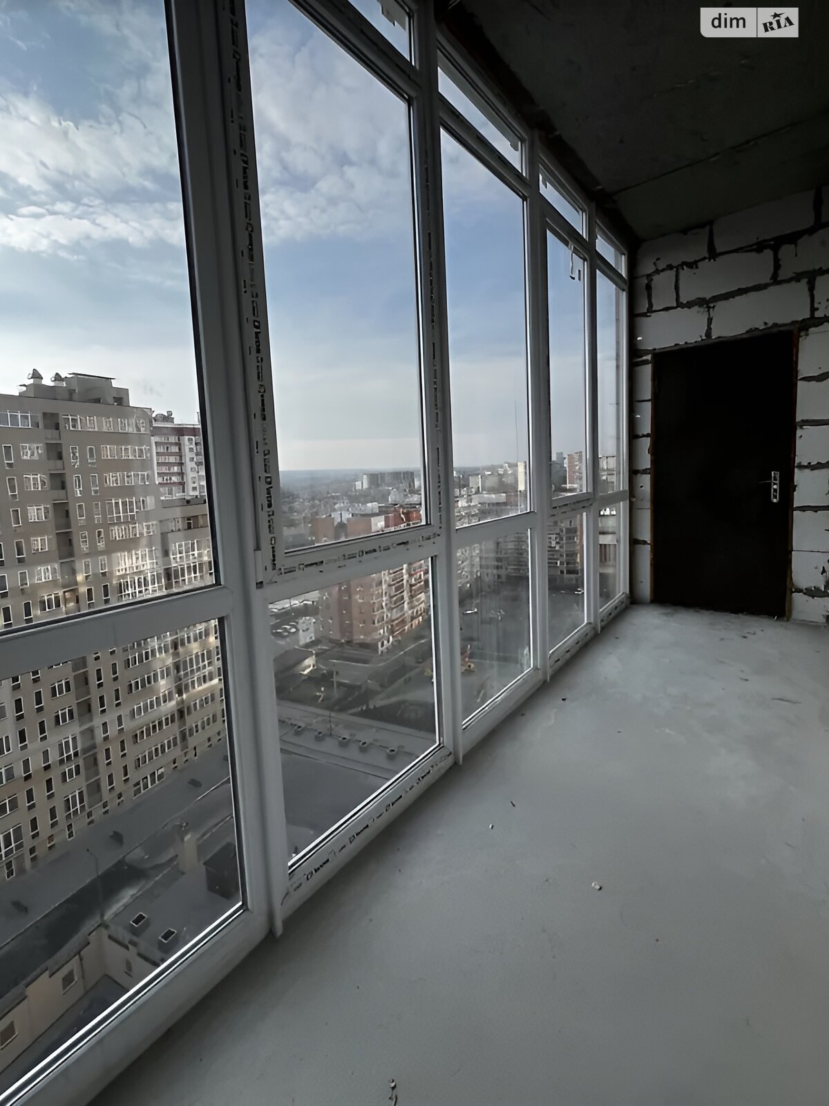 Продаж трикімнатної квартири в Харкові, на вул. Клочківська 117, район Павлівка фото 1 Продаж трикімнатної квартири в Харкові, на вул. Клочківська 117, район Павлівка фото 1