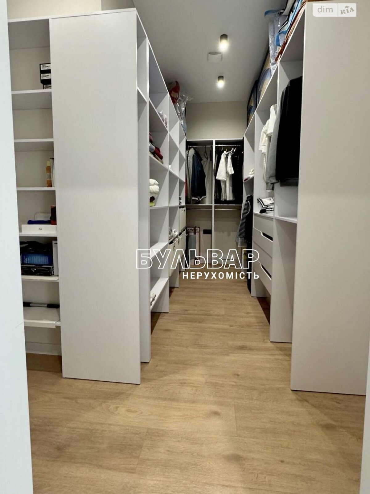 Продажа трехкомнатной квартиры в Харькове, на ул. Клочковская 117, район Павловка фото 1 Продажа трехкомнатной квартиры в Харькове, на ул. Клочковская 117, район Павловка фото 1