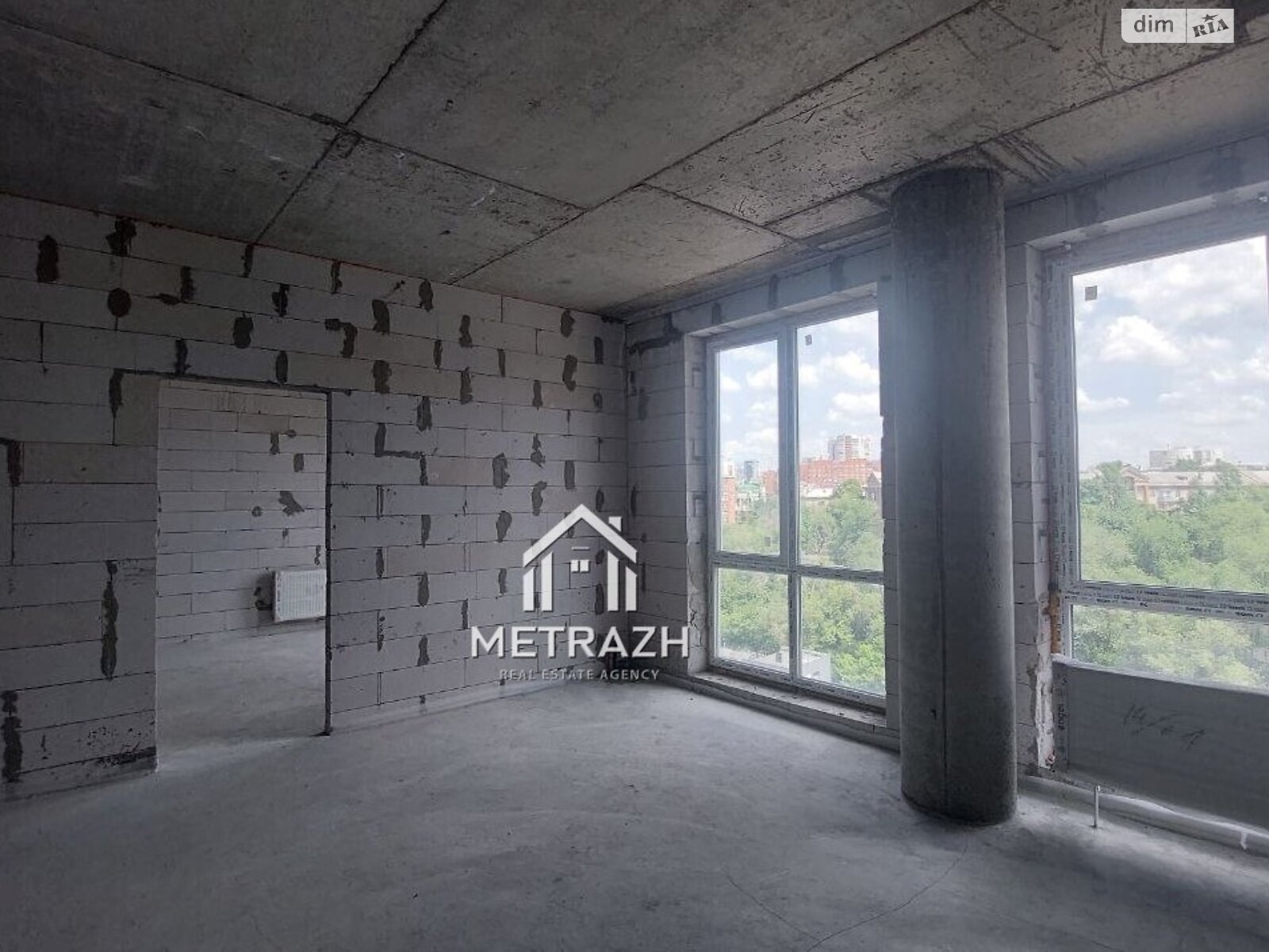 Продажа трехкомнатной квартиры в Харькове, на ул. Клочковская 117, район Павловка фото 1 Продажа трехкомнатной квартиры в Харькове, на ул. Клочковская 117, район Павловка фото 1