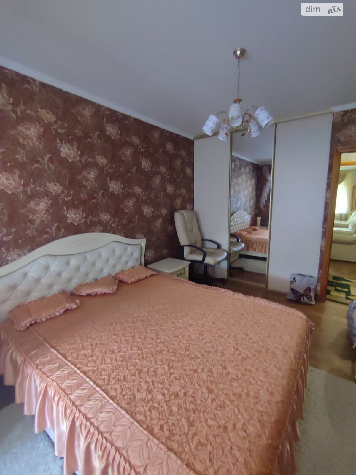 Продажа трехкомнатной квартиры в Харькове, на ул. Клочковская, район Павловка фото 1