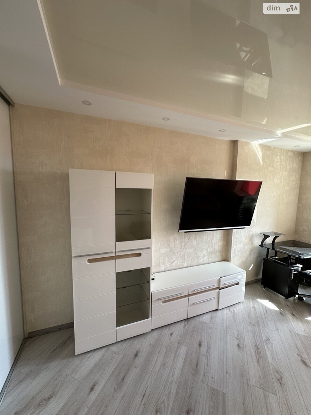 Продажа однокомнатной квартиры в Харькове, на ул. Лопанская 35, район Павловка фото 1