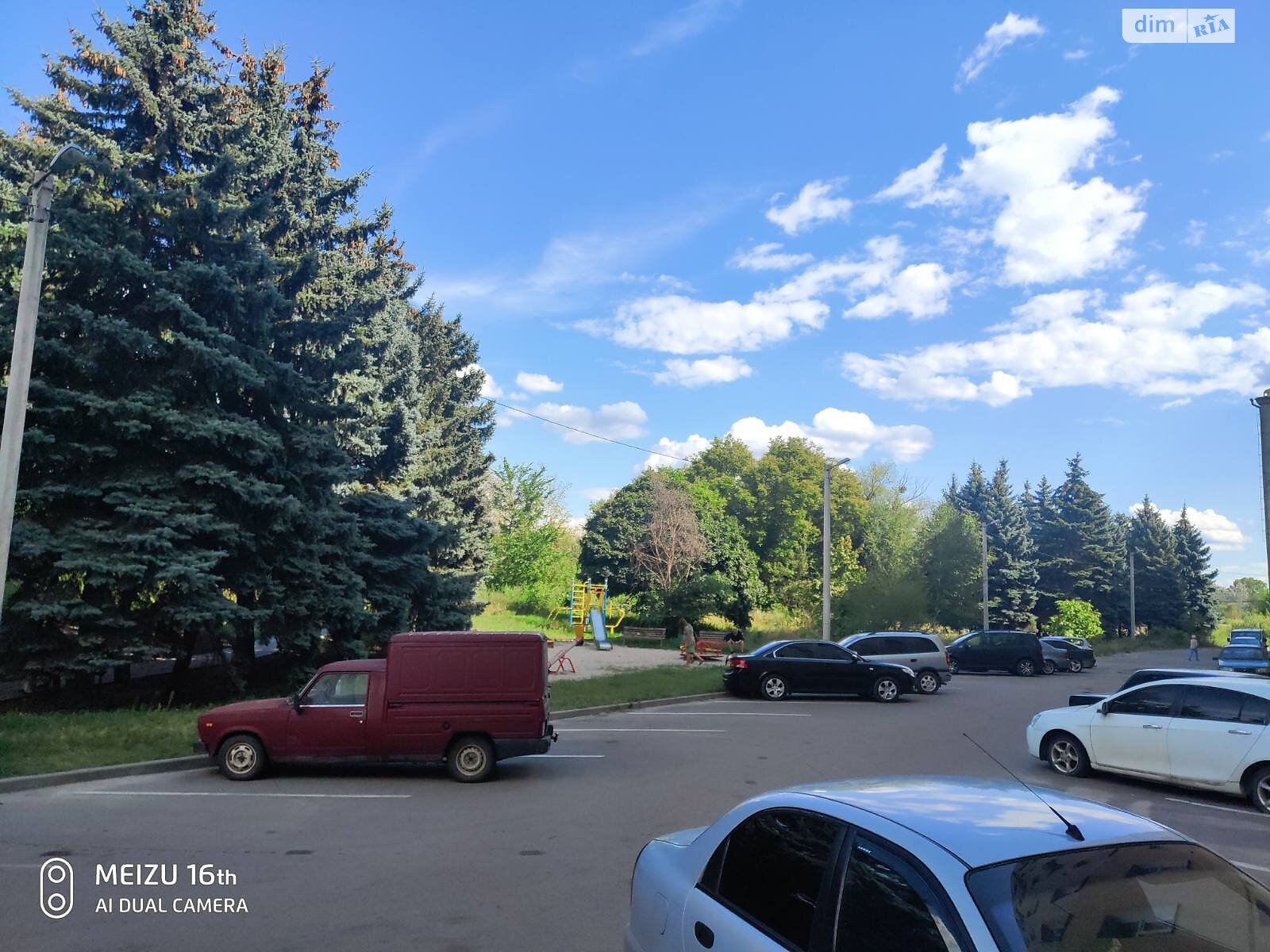 Продажа однокомнатной квартиры в Харькове, на ул. Лозовская 5, район Павловка фото 1 Продажа однокомнатной квартиры в Харькове, на ул. Лозовская 5, район Павловка фото 1