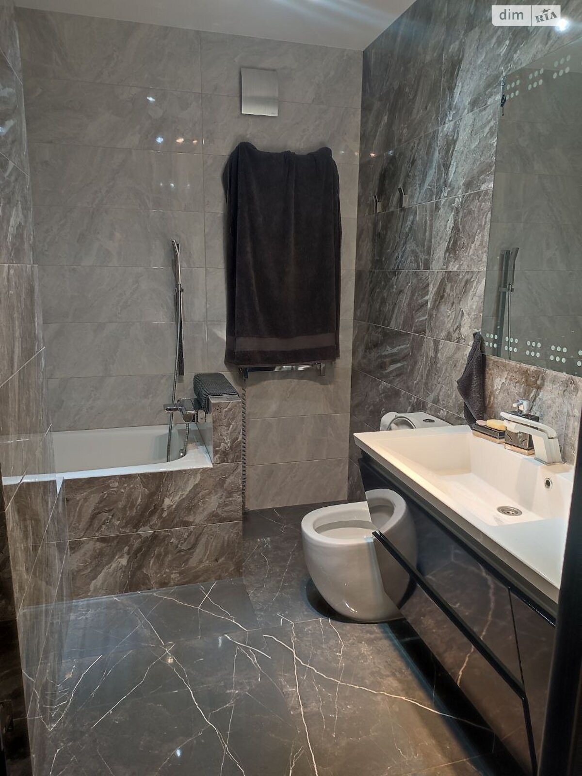 Продажа двухкомнатной квартиры в Харькове, на ул. Мирная 19, район Павловка фото 1 Продажа двухкомнатной квартиры в Харькове, на ул. Мирная 19, район Павловка фото 1