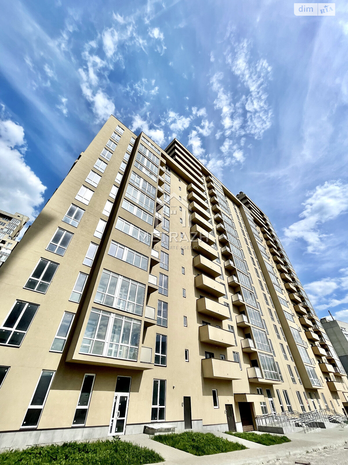 Продажа двухкомнатной квартиры в Харькове, на ул. Сухумская 22, район Павловка фото 1 Продажа двухкомнатной квартиры в Харькове, на ул. Сухумская 22, район Павловка фото 1