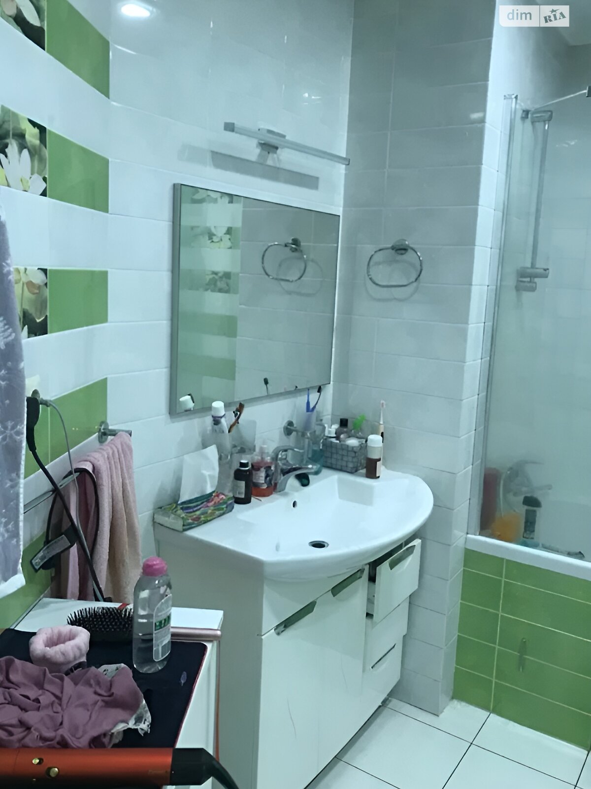 Продажа трехкомнатной квартиры в Харькове, на ул. Залесская 5, район Павловка фото 1 Продажа трехкомнатной квартиры в Харькове, на ул. Залесская 5, район Павловка фото 1