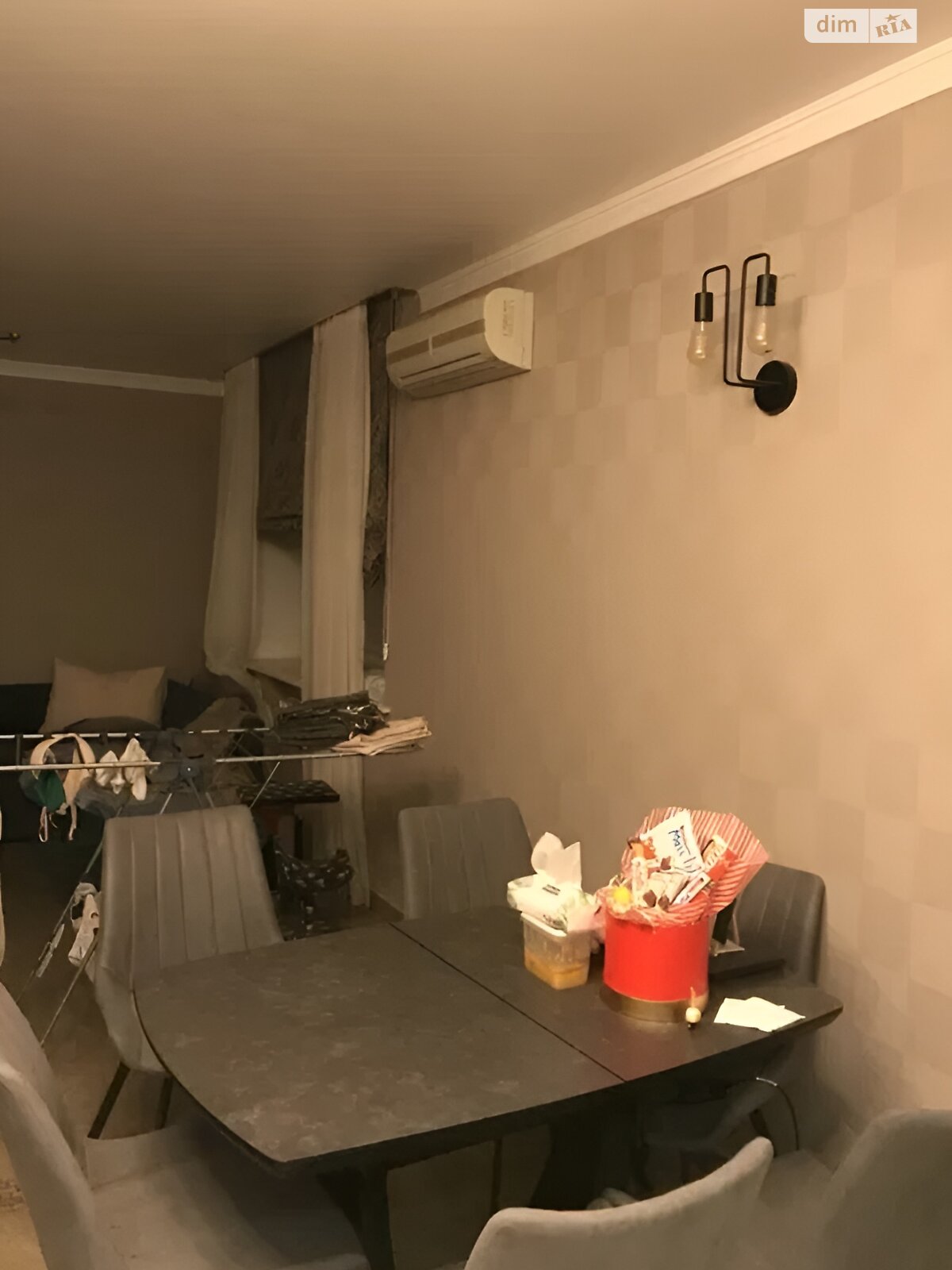Продажа трехкомнатной квартиры в Харькове, на ул. Залесская 5, район Павловка фото 1 Продажа трехкомнатной квартиры в Харькове, на ул. Залесская 5, район Павловка фото 1