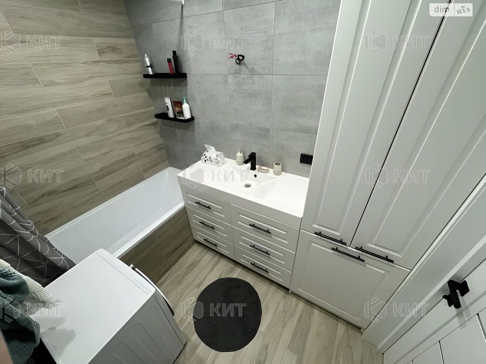 Продажа двухкомнатной квартиры в Харькове, на ул. Веселая 24, район Павловка фото 1 Продажа двухкомнатной квартиры в Харькове, на ул. Веселая 24, район Павловка фото 1