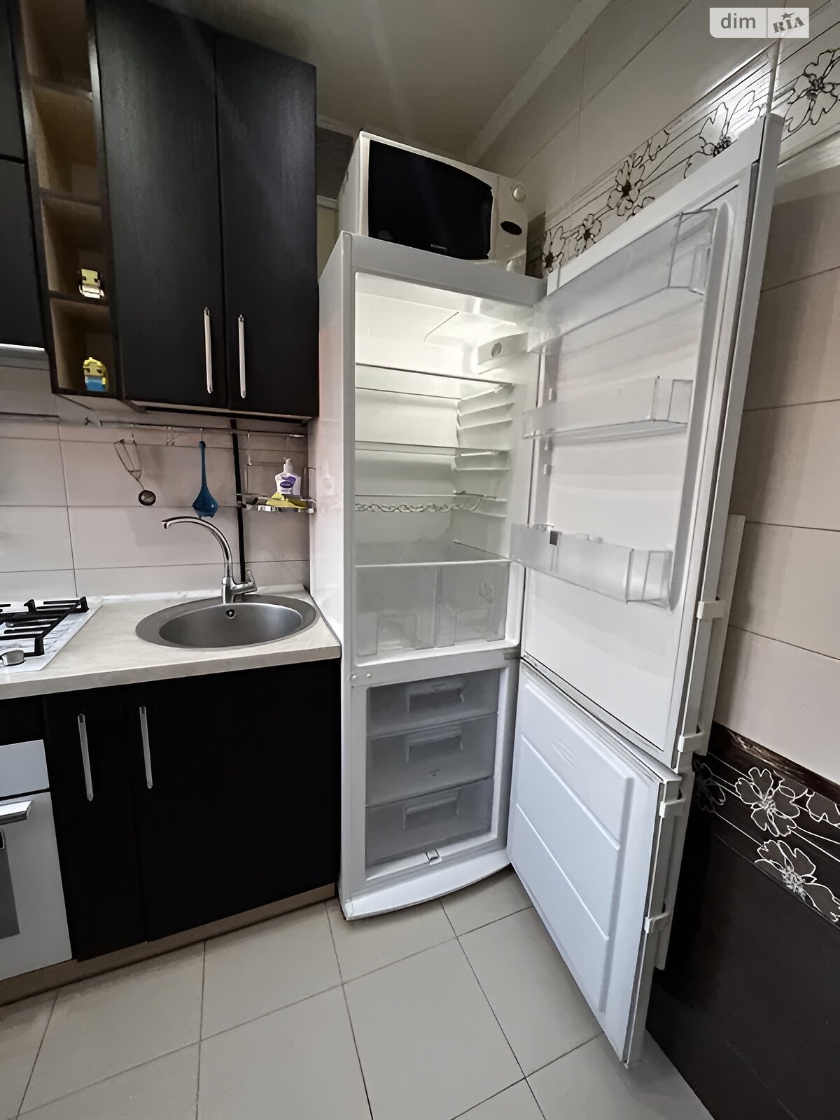 Продаж однокімнатної квартири в Харкові, на вул. 23-го Серпня 11А, район Павлове Поле фото 1 Продаж однокімнатної квартири в Харкові, на вул. 23-го Серпня 11А, район Павлове Поле фото 1