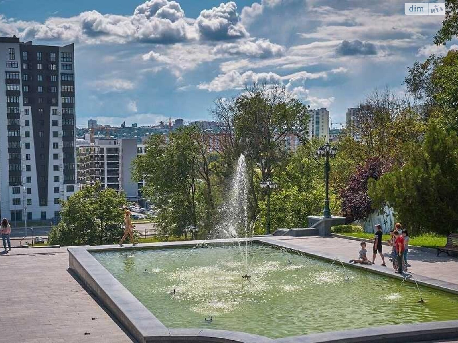 Продажа двухкомнатной квартиры в Харькове, на наб. Ботаническая 2, район Госпром фото 1 Продажа двухкомнатной квартиры в Харькове, на наб. Ботаническая 2, район Госпром фото 1