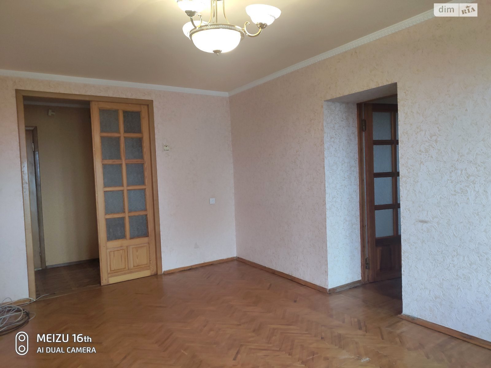 Продаж трикімнатної квартири в Харкові, на вул. 23-го Серпня 39, район Павлове Поле фото 1 Продаж трикімнатної квартири в Харкові, на вул. 23-го Серпня 39, район Павлове Поле фото 1