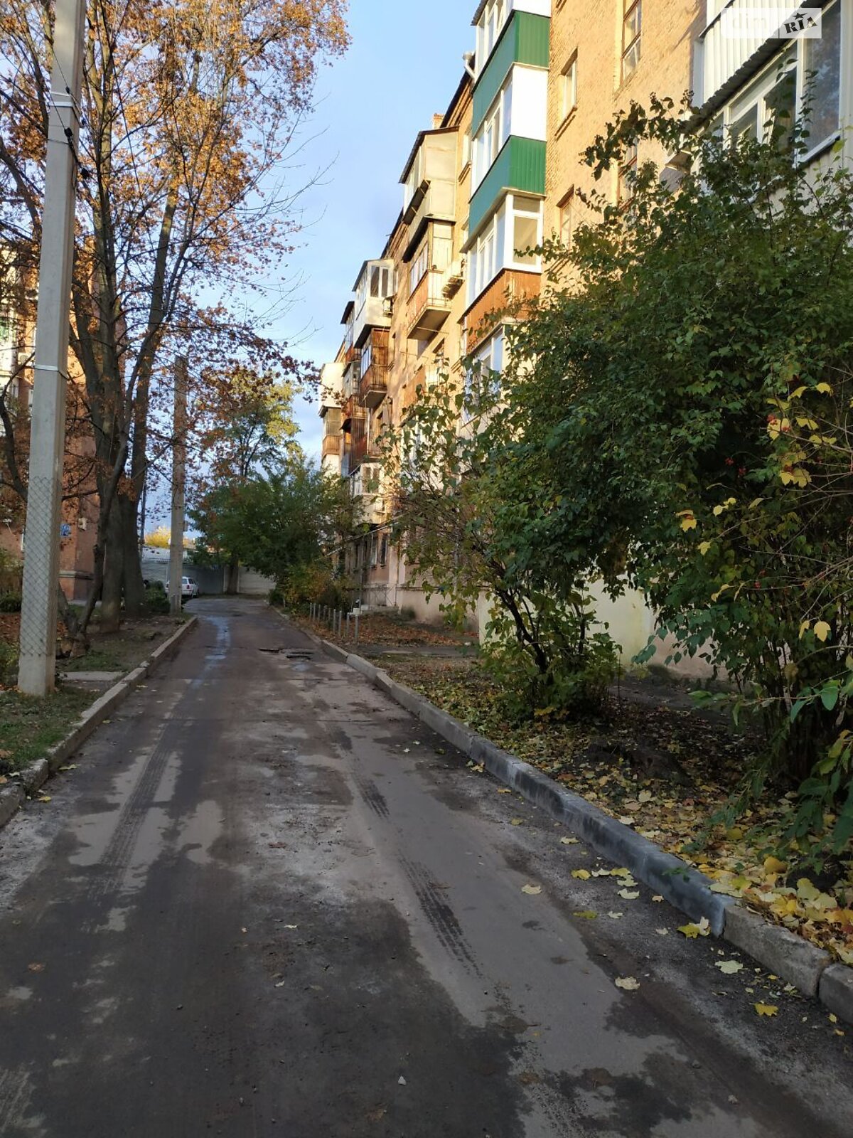 Продажа двухкомнатной квартиры в Харькове, на ул. Двадцать Третьего Августа 13, район Павлово Поле фото 1 Продажа двухкомнатной квартиры в Харькове, на ул. Двадцать Третьего Августа 13, район Павлово Поле фото 1