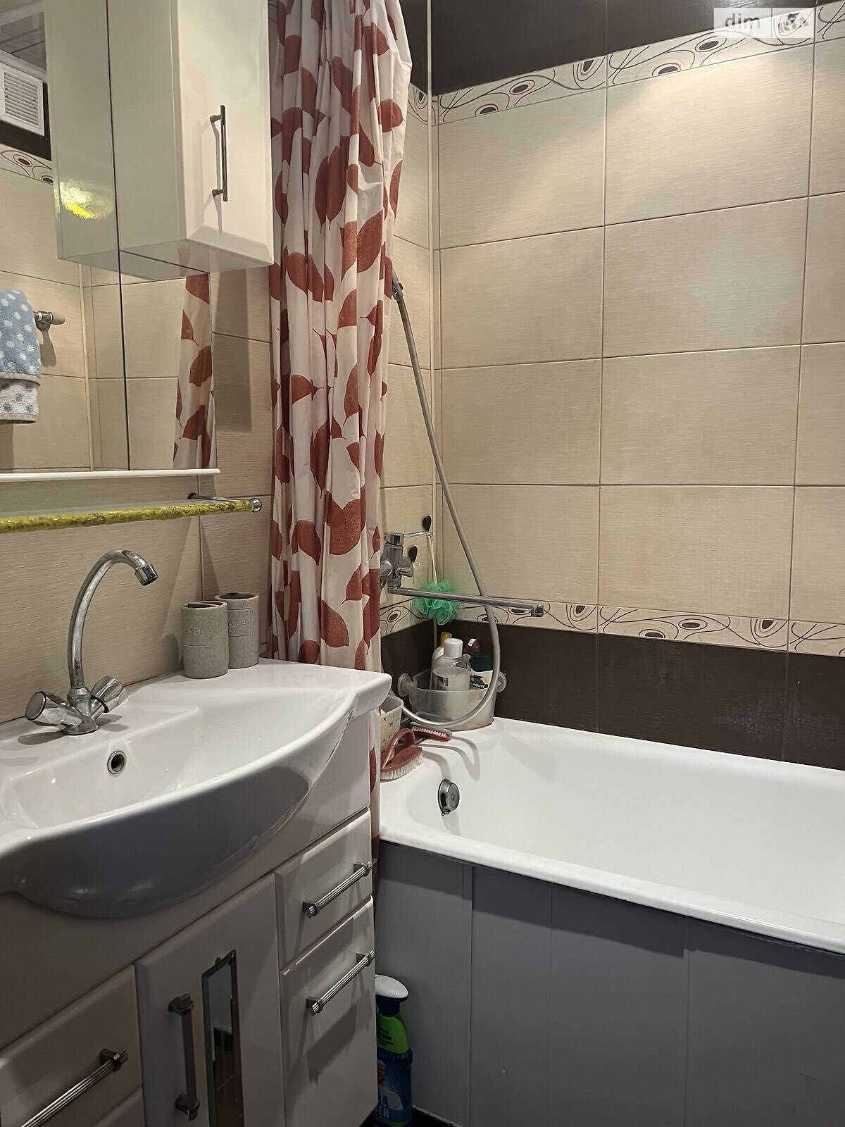 Продаж трикімнатної квартири в Харкові, на вул. Клочківська 197В, район Павлове Поле фото 1 Продаж трикімнатної квартири в Харкові, на вул. Клочківська 197В, район Павлове Поле фото 1