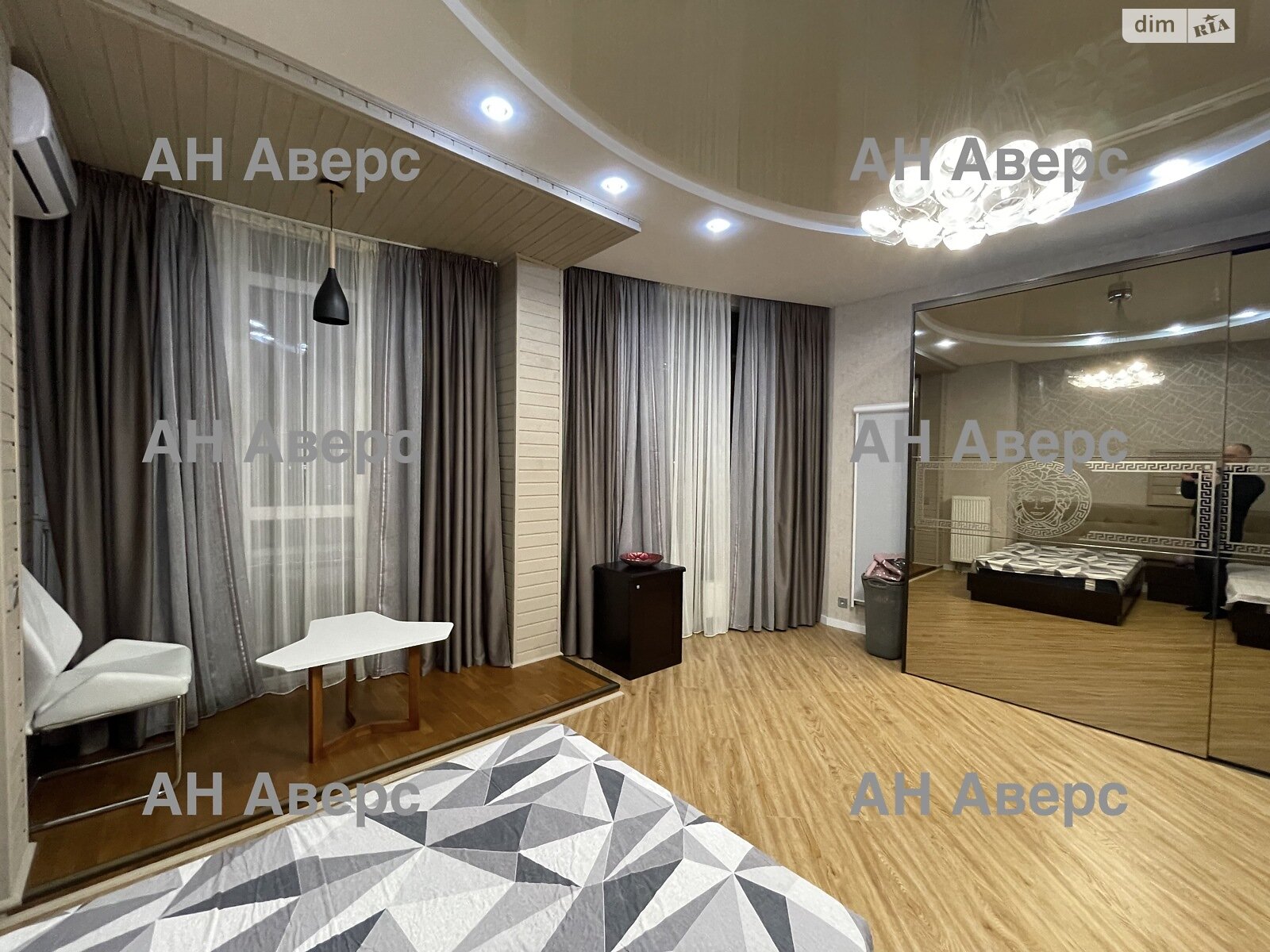 Продажа трехкомнатной квартиры в Харькове, на просп. Науки 9Д, район Павлово Поле фото 1 Продажа трехкомнатной квартиры в Харькове, на просп. Науки 9Д, район Павлово Поле фото 1