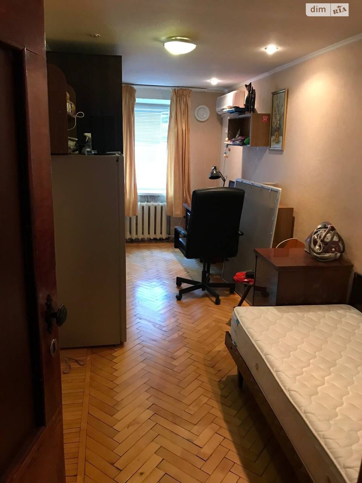 Продаж трикімнатної квартири в Харкові, на просп. Науки 61, район Павлове Поле фото 1 Продаж трикімнатної квартири в Харкові, на просп. Науки 61, район Павлове Поле фото 1