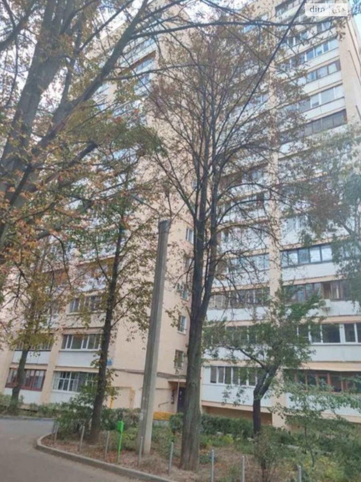 Продажа трехкомнатной квартиры в Харькове, на пер. Шекспира 7, район Павлово Поле фото 1 Продажа трехкомнатной квартиры в Харькове, на пер. Шекспира 7, район Павлово Поле фото 1