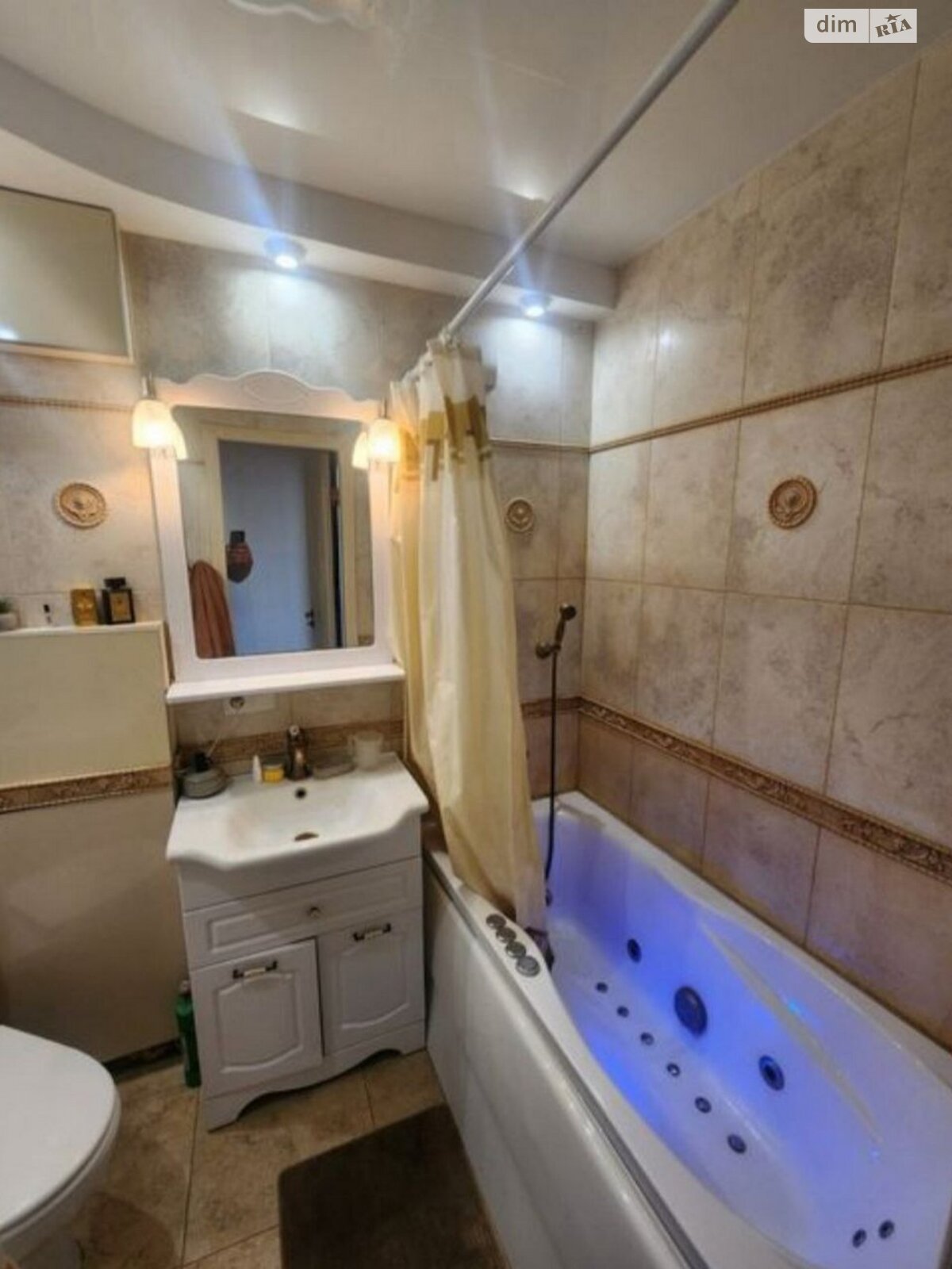 Продажа трехкомнатной квартиры в Харькове, на пер. Шекспира 7, район Павлово Поле фото 1 Продажа трехкомнатной квартиры в Харькове, на пер. Шекспира 7, район Павлово Поле фото 1