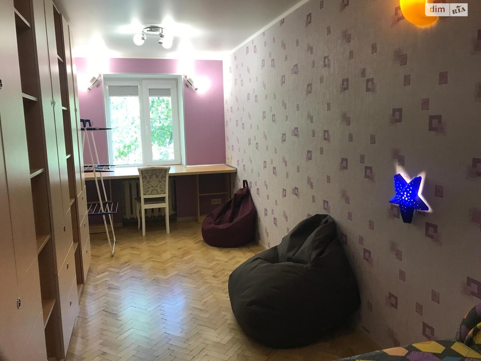Продажа трехкомнатной квартиры в Харькове, на ул. Защитников Неба 52, район Павлово Поле фото 1 Продажа трехкомнатной квартиры в Харькове, на ул. Защитников Неба 52, район Павлово Поле фото 1