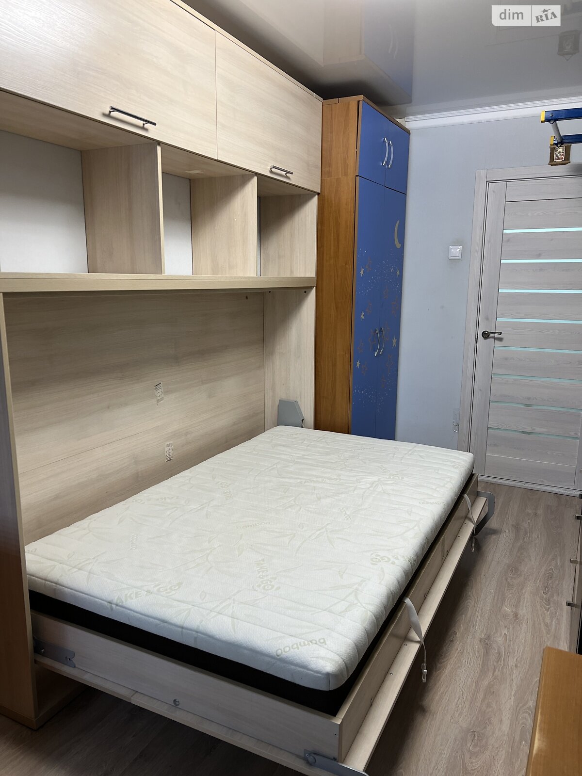 Продажа трехкомнатной квартиры в Харькове, на ул. Защитников Неба 47А, район Павлово Поле фото 1 Продажа трехкомнатной квартиры в Харькове, на ул. Защитников Неба 47А, район Павлово Поле фото 1