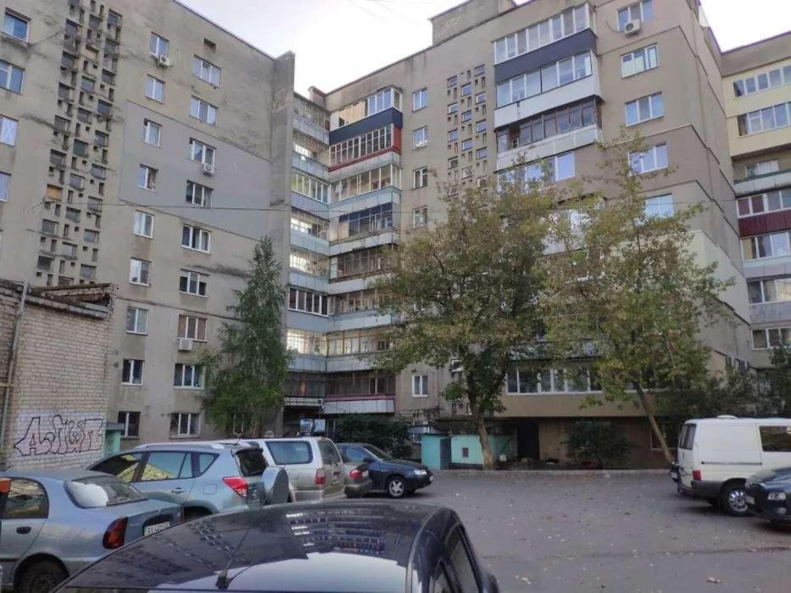 Продажа четырехкомнатной квартиры в Харькове, на ул. Алексея Деревянко 7, район Павлово Поле фото 1
