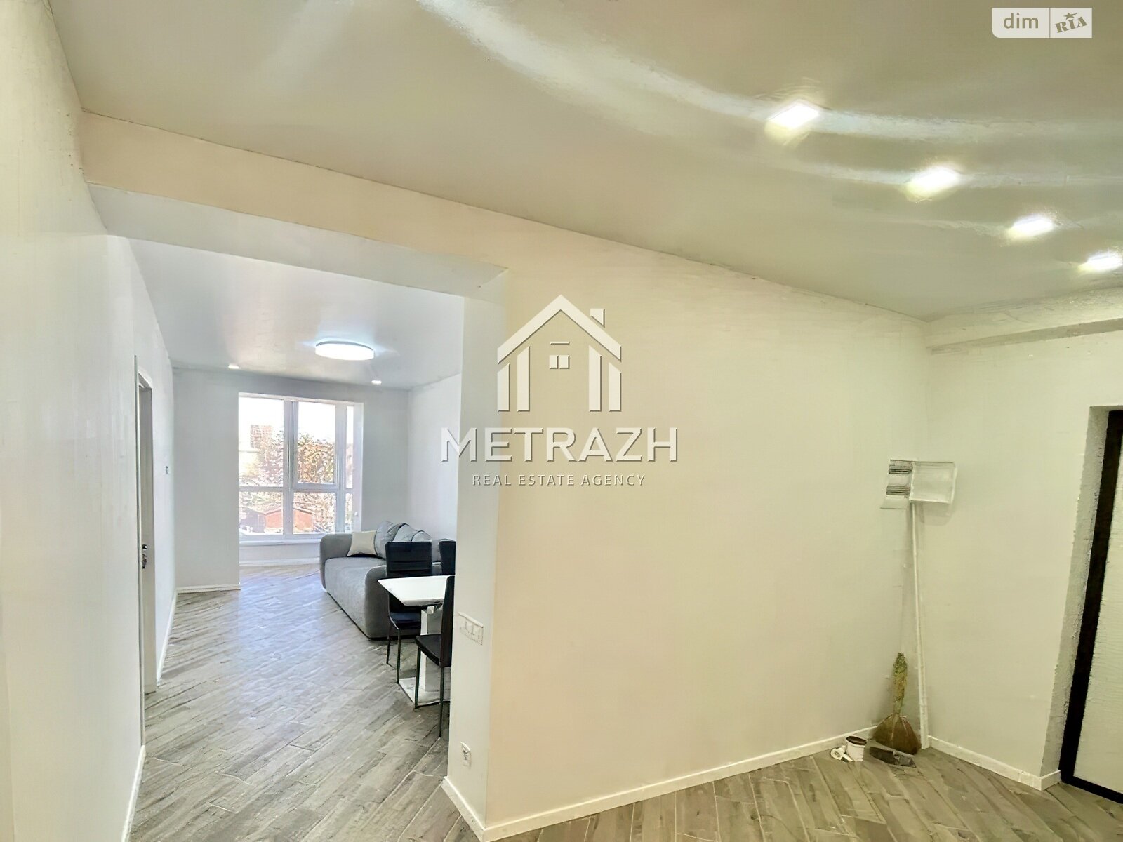 Продаж трикімнатної квартири в Харкові, на вул. Клочківська 93, район Піски фото 1 Продаж трикімнатної квартири в Харкові, на вул. Клочківська 93, район Піски фото 1