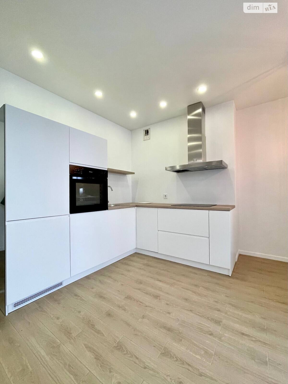 Продажа однокомнатной квартиры в Харькове, на ул. Рогатинская Левада 18, район Пески фото 1