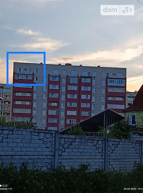 Продажа трехкомнатной квартиры в Харькове, на Космонавта Комарова 27 район Песочин фото 1 Продажа трехкомнатной квартиры в Харькове, на Космонавта Комарова 27 район Песочин фото 1