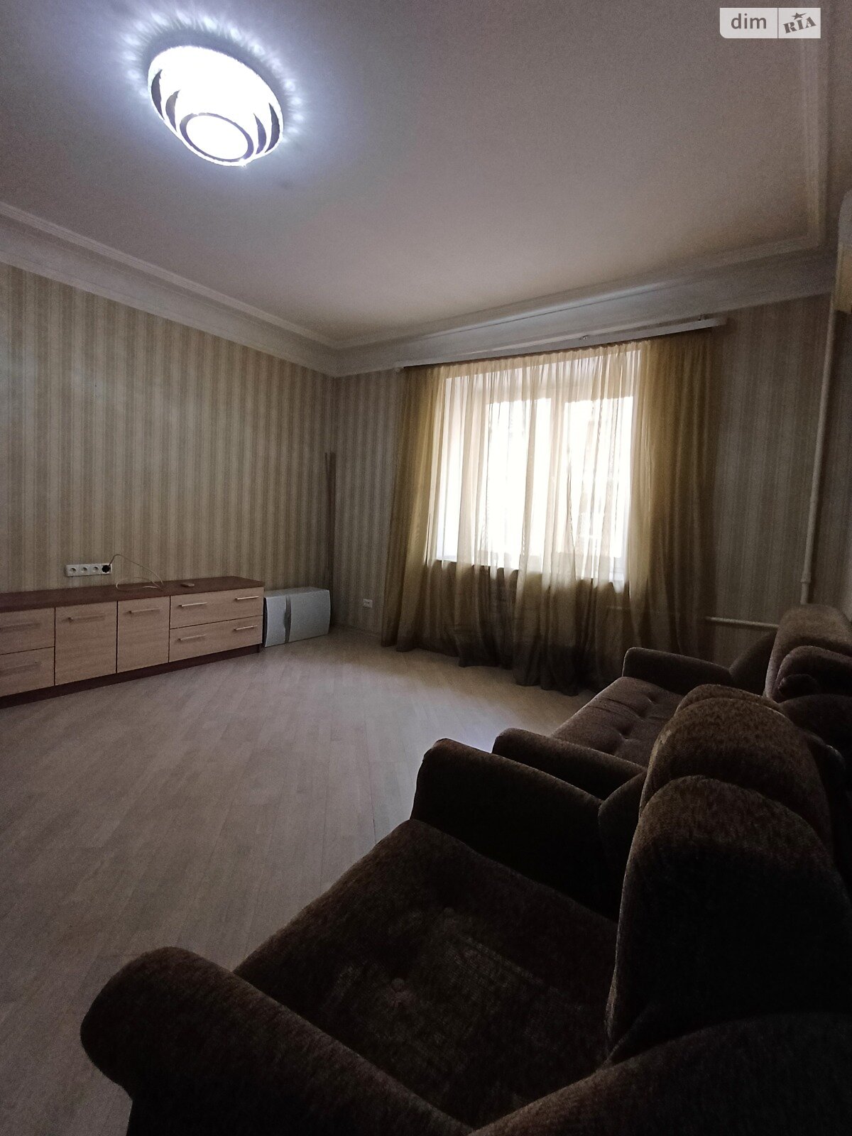 Продажа двухкомнатной квартиры в Харькове, на ул. Кооперативная 13/2, район Подол фото 1 Продажа двухкомнатной квартиры в Харькове, на ул. Кооперативная 13/2, район Подол фото 1