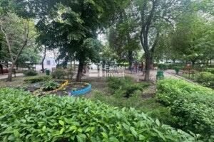 Продаж двокімнатної квартири в Харкові, на майд. Павлівський 2, район Поділ фото 2