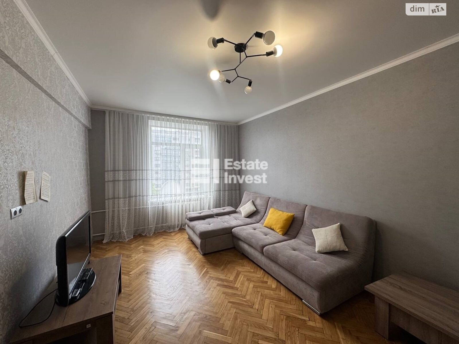 Продажа двухкомнатной квартиры в Харькове, на майд. Павловский 2, район Подол фото 1 Продажа двухкомнатной квартиры в Харькове, на майд. Павловский 2, район Подол фото 1