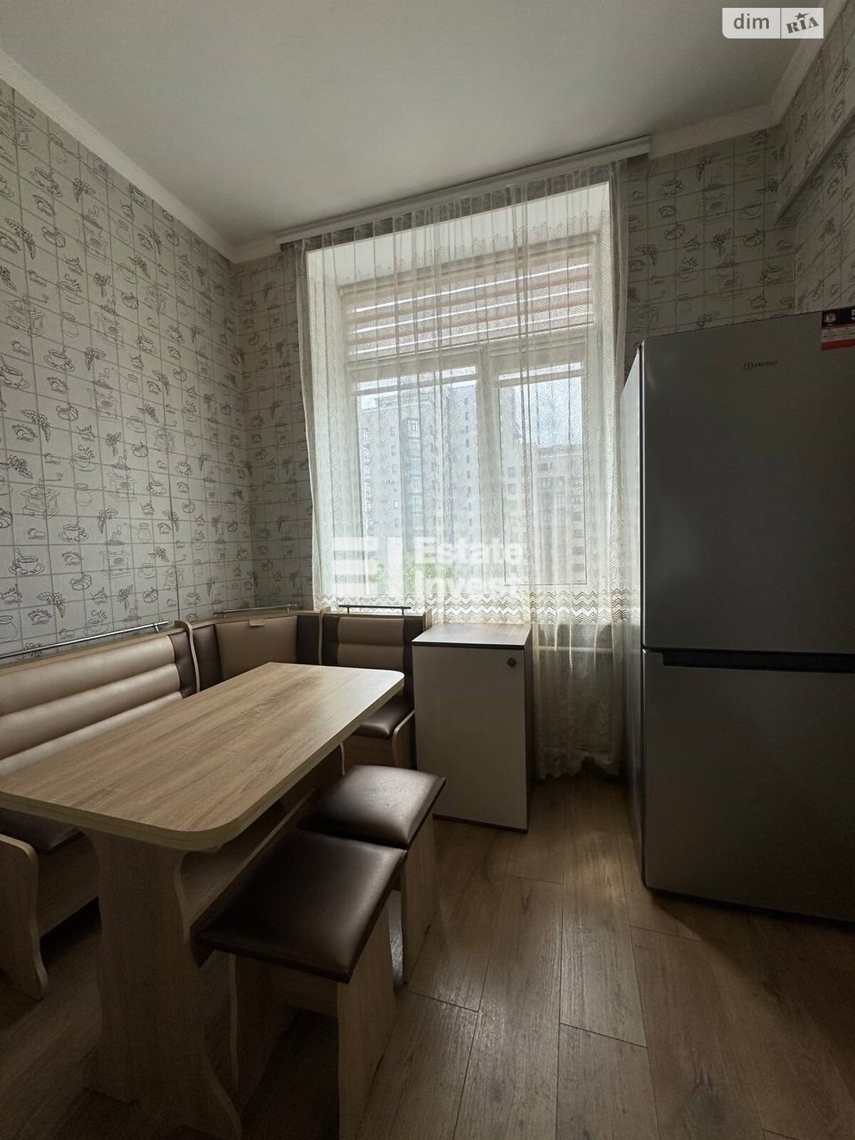 Продажа двухкомнатной квартиры в Харькове, на майд. Павловский 2, район Подол фото 1 Продажа двухкомнатной квартиры в Харькове, на майд. Павловский 2, район Подол фото 1