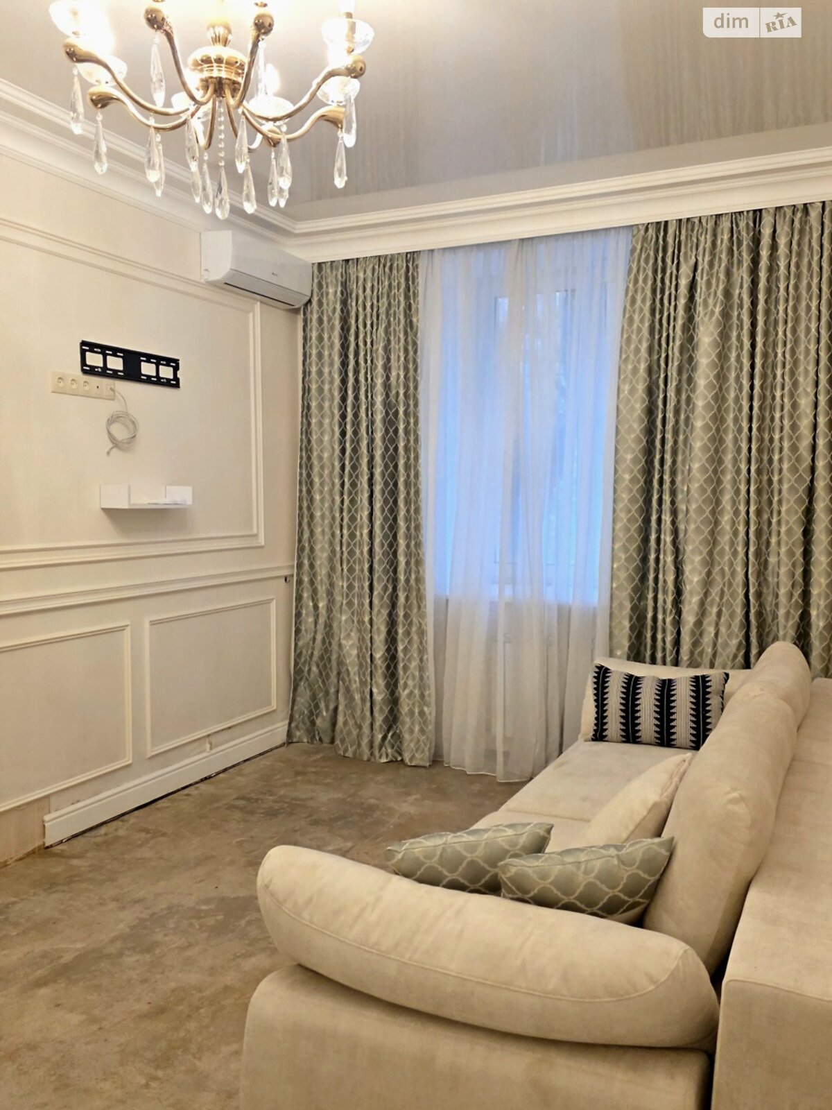 Продажа трехкомнатной квартиры в Харькове, на майд. Павловский 2, район Подол фото 1