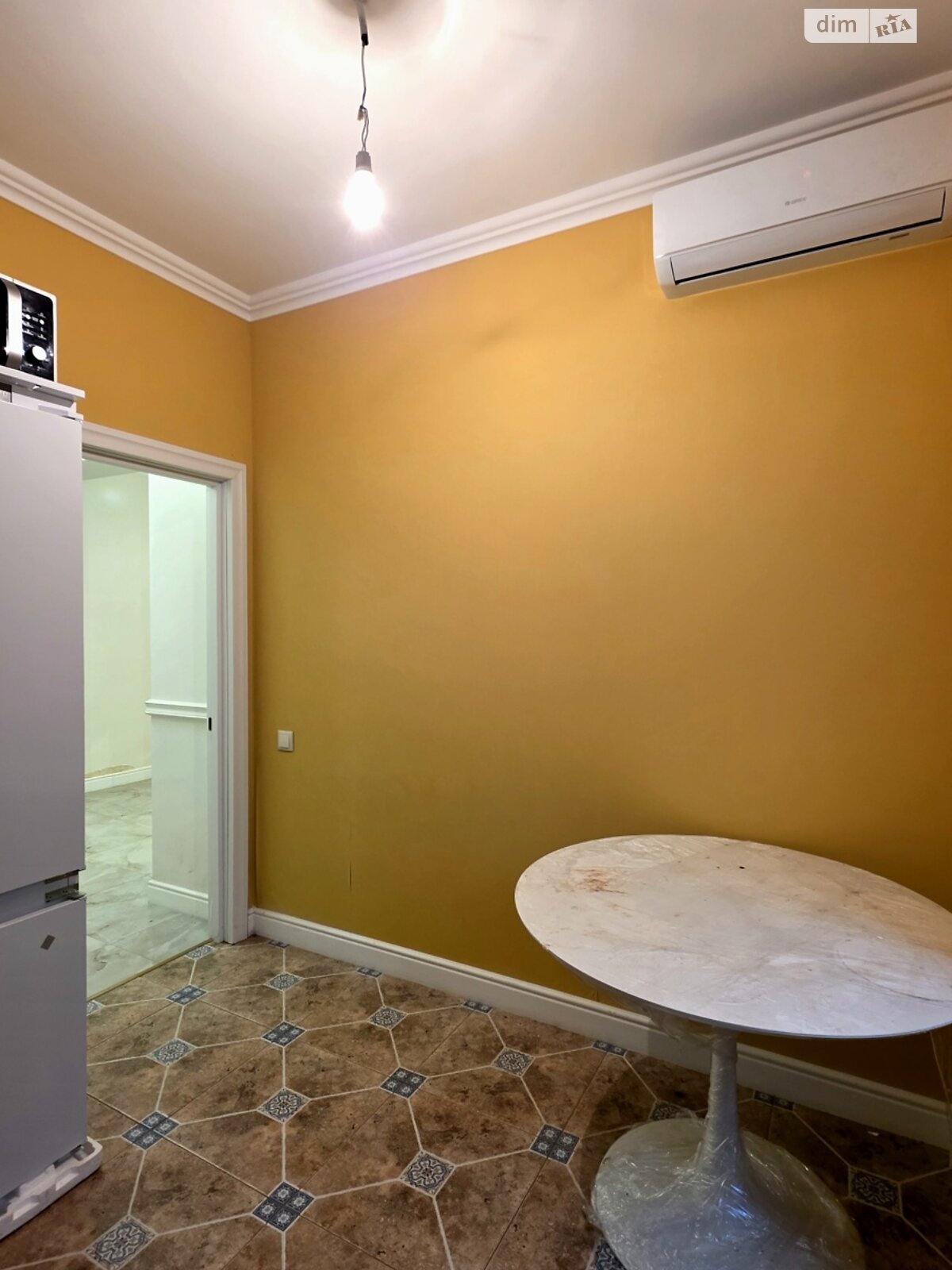 Продажа трехкомнатной квартиры в Харькове, на майд. Павловский 2, район Подол фото 1