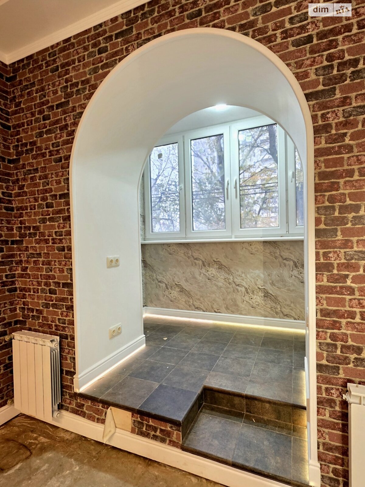 Продажа трехкомнатной квартиры в Харькове, на майд. Павловский 2, район Подол фото 1