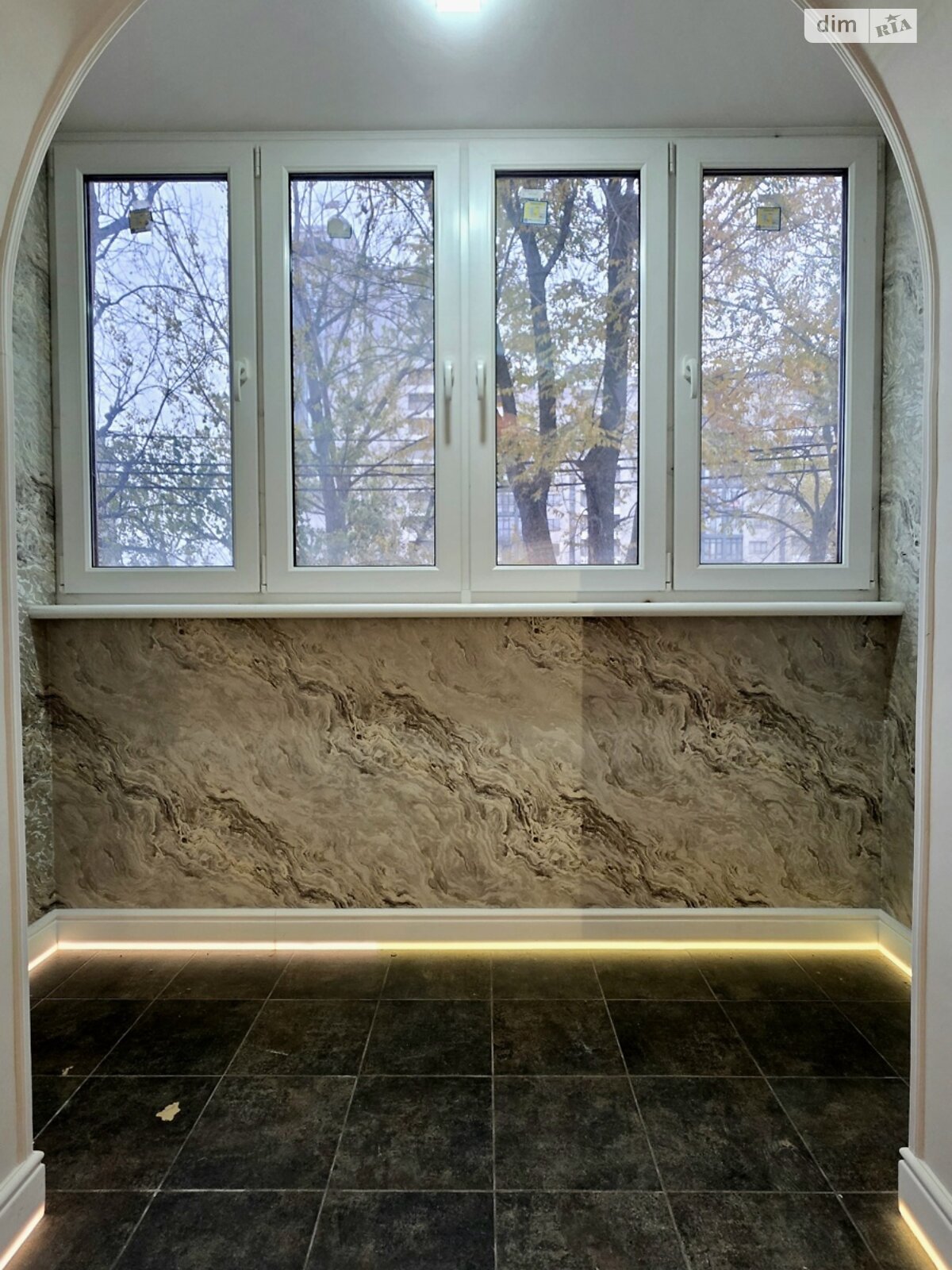 Продажа трехкомнатной квартиры в Харькове, на майд. Павловский 2, район Подол фото 1