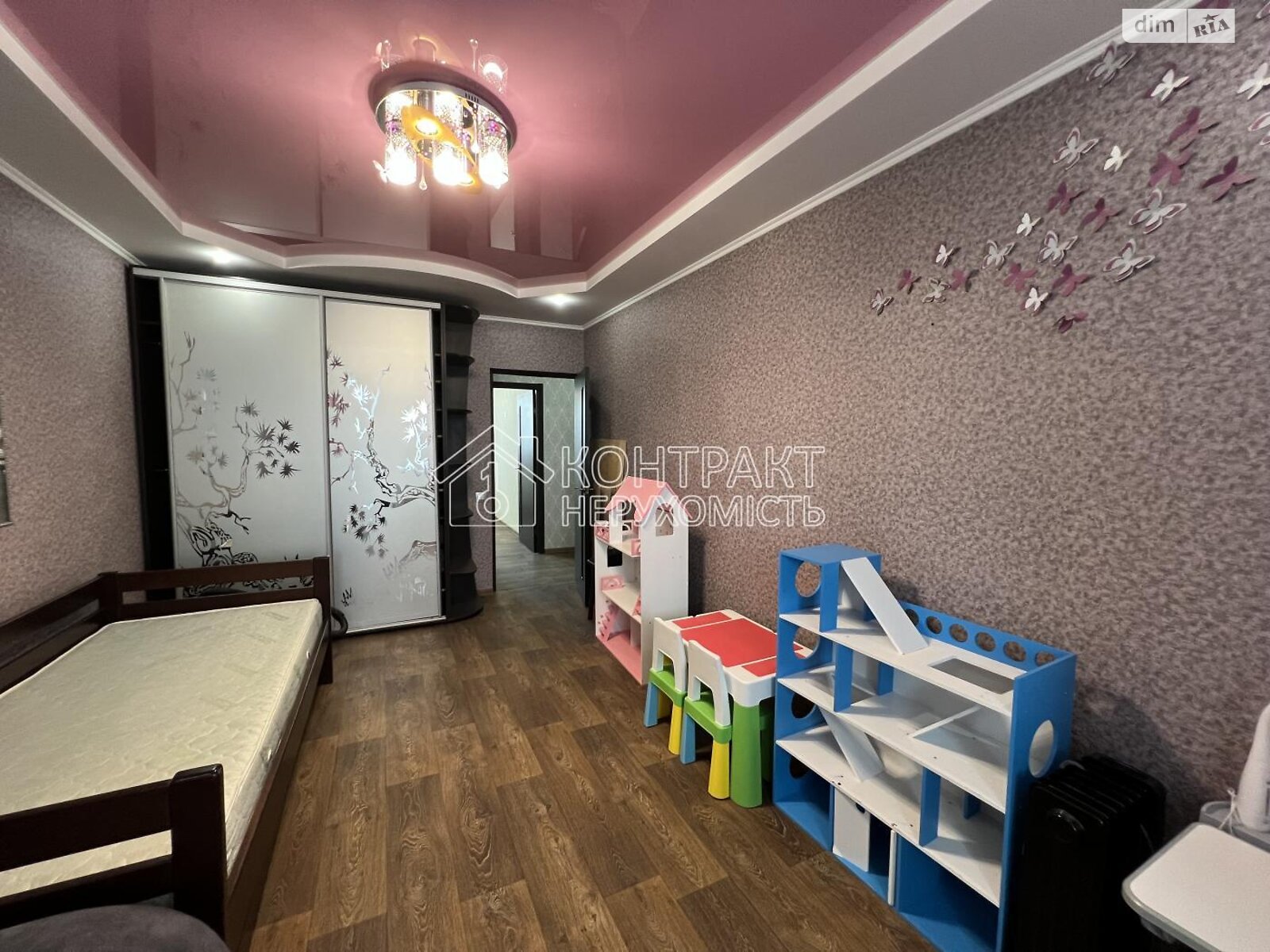 Продаж трикімнатної квартири в Харкові, на вул. Астрономічна 35Д, район Селище Жуковського фото 1 Продаж трикімнатної квартири в Харкові, на вул. Астрономічна 35Д, район Селище Жуковського фото 1