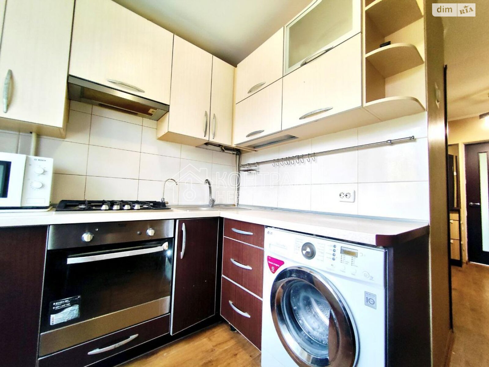 Продажа трехкомнатной квартиры в Харькове, на ул. Астрономическая, район Поселок Жуковского фото 1