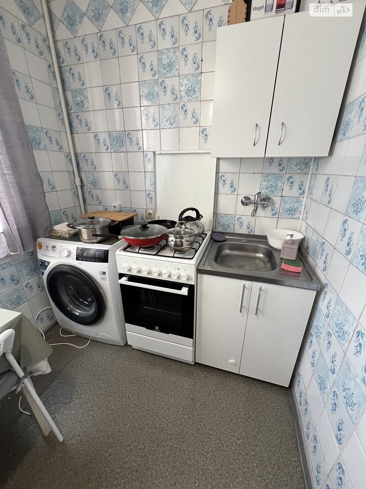 Продаж трикімнатної квартири в Харкові, на вул. Поздовжня 1Б, район Київський фото 1 Продаж трикімнатної квартири в Харкові, на вул. Поздовжня 1Б, район Київський фото 1