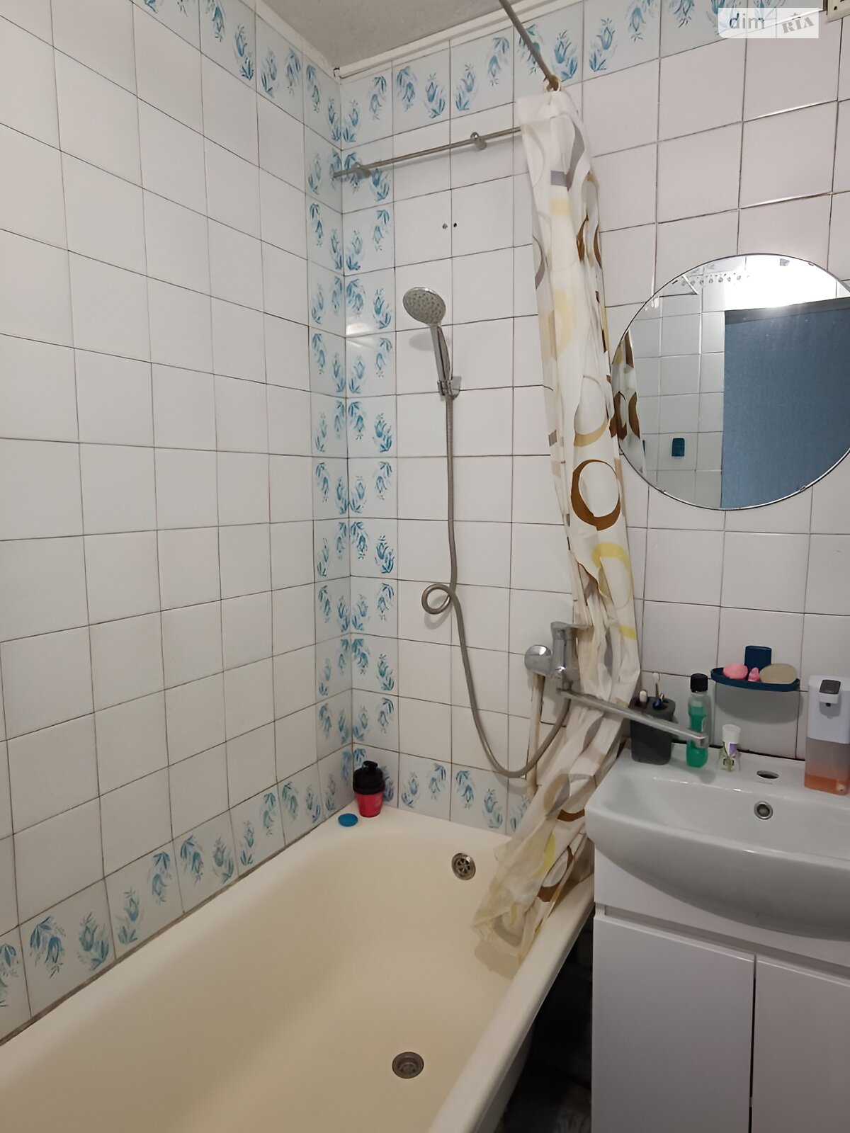 Продаж трикімнатної квартири в Харкові, на вул. Поздовжня 1Б, район Селище Жуковського фото 1 Продаж трикімнатної квартири в Харкові, на вул. Поздовжня 1Б, район Селище Жуковського фото 1