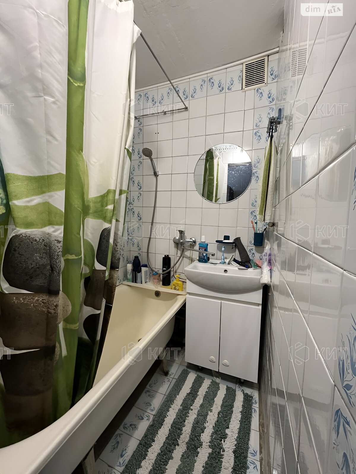 Продаж трикімнатної квартири в Харкові, на вул. Поздовжня 1Б, район Селище Жуковського фото 1 Продаж трикімнатної квартири в Харкові, на вул. Поздовжня 1Б, район Селище Жуковського фото 1