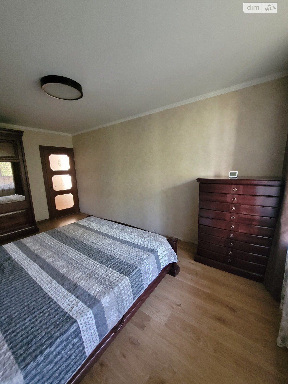 Продажа трехкомнатной квартиры в Харькове, на ул. Продольная 3Б, район Киевский фото 1 Продажа трехкомнатной квартиры в Харькове, на ул. Продольная 3Б, район Киевский фото 1