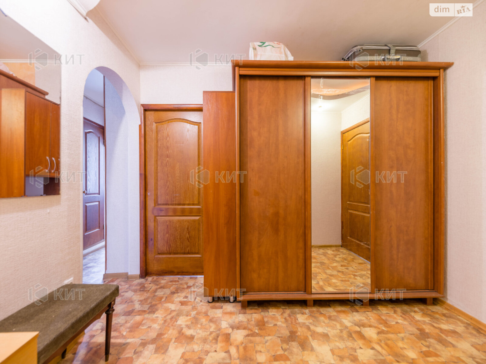 Продаж двокімнатної квартири в Харкові, на вул. Поздовжня 3Б, район Селище Жуковського фото 1 Продаж двокімнатної квартири в Харкові, на вул. Поздовжня 3Б, район Селище Жуковського фото 1
