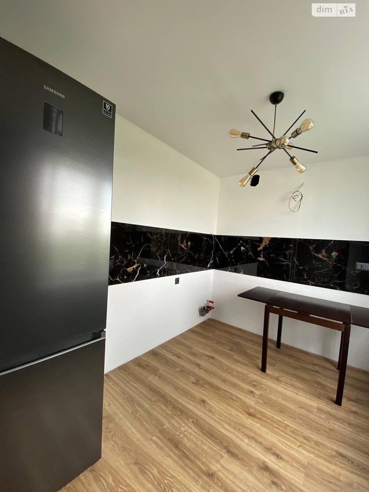 Продаж трикімнатної квартири в Харкові, на вул. Поздовжня 3А, район Київський фото 1 Продаж трикімнатної квартири в Харкові, на вул. Поздовжня 3А, район Київський фото 1