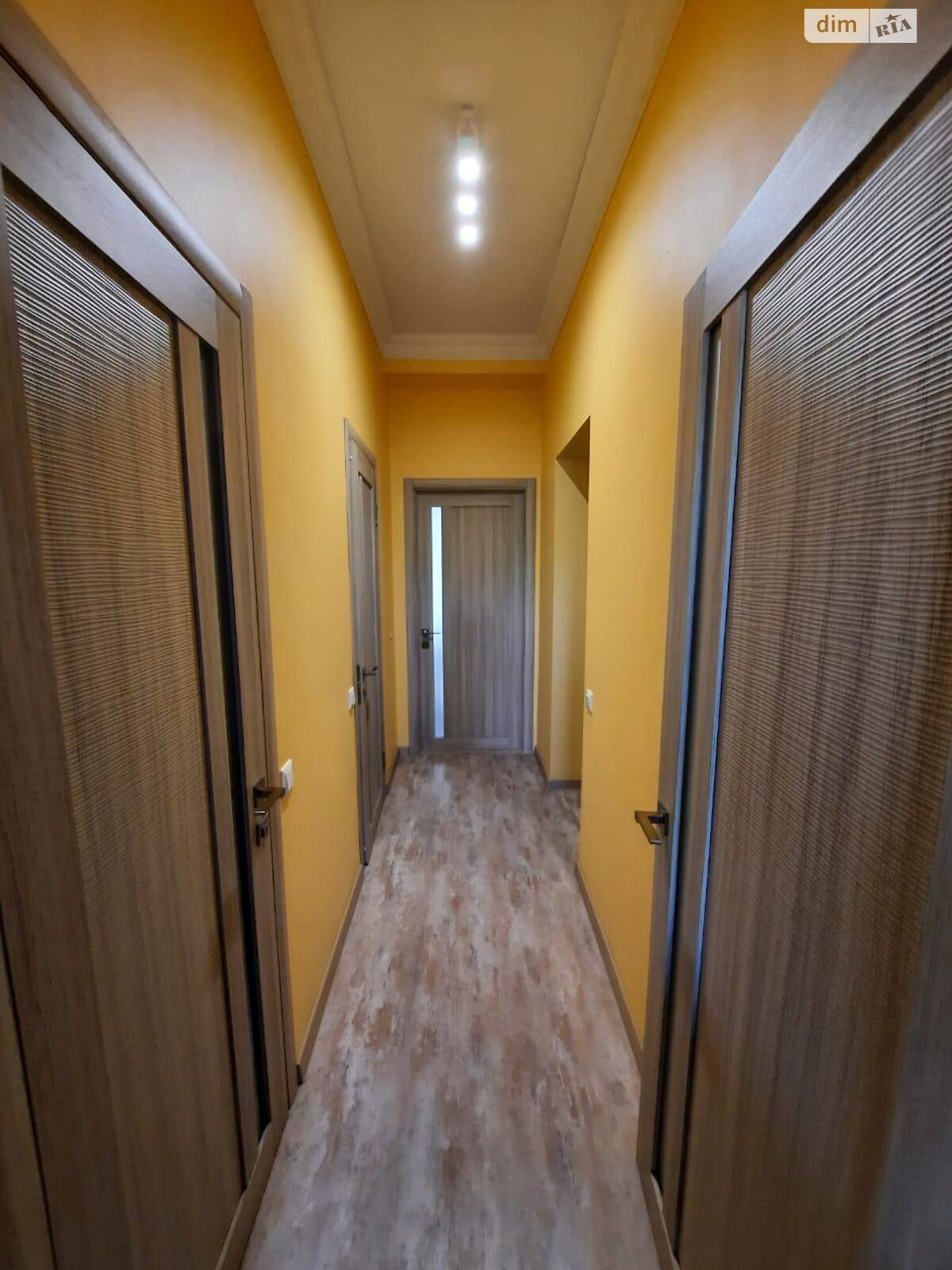 Продажа трехкомнатной квартиры в Харькове, на просп. Льва Ландау 7, район Посёлок Герцена фото 1 Продажа трехкомнатной квартиры в Харькове, на просп. Льва Ландау 7, район Посёлок Герцена фото 1