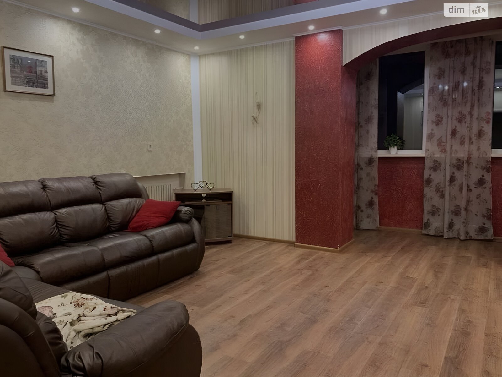 Продаж трикімнатної квартири в Харкові, на вул. Соборності України 208А, район Джерела фото 1 Продаж трикімнатної квартири в Харкові, на вул. Соборності України 208А, район Джерела фото 1