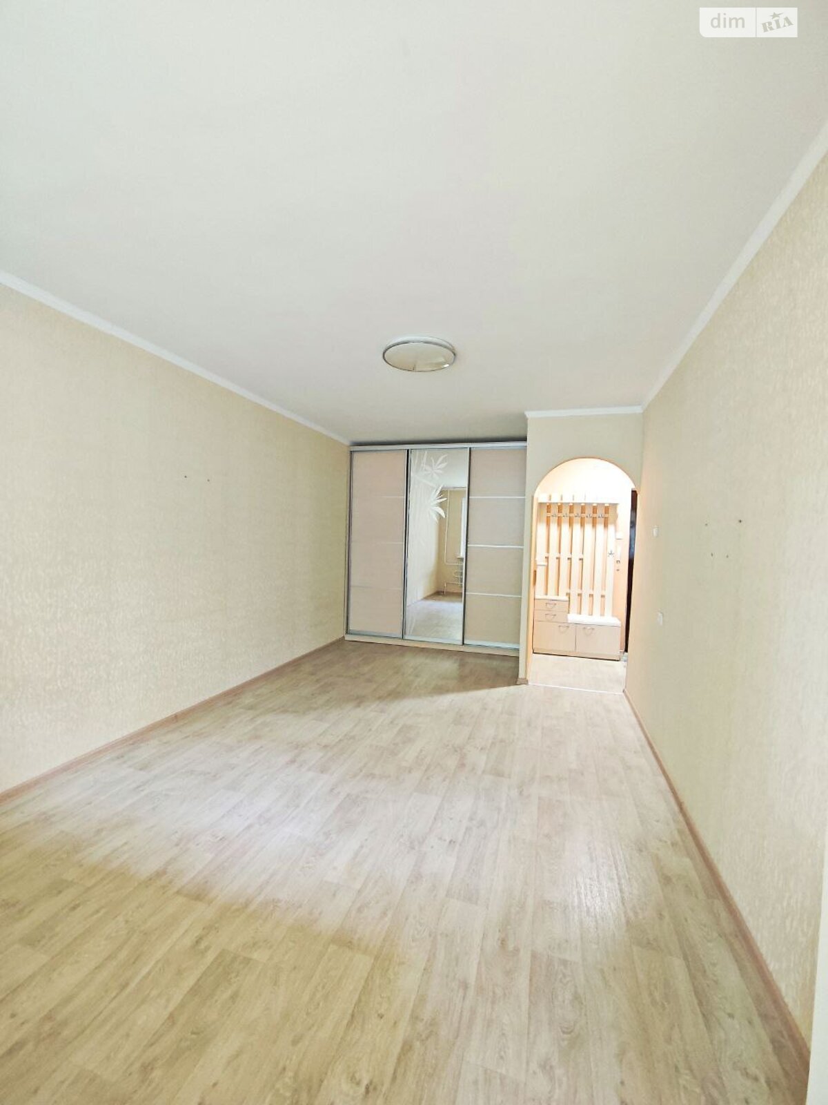 Продажа однокомнатной квартиры в Харькове, на ул. 92 бригады, район Роганский фото 1 Продажа однокомнатной квартиры в Харькове, на ул. 92 бригады, район Роганский фото 1